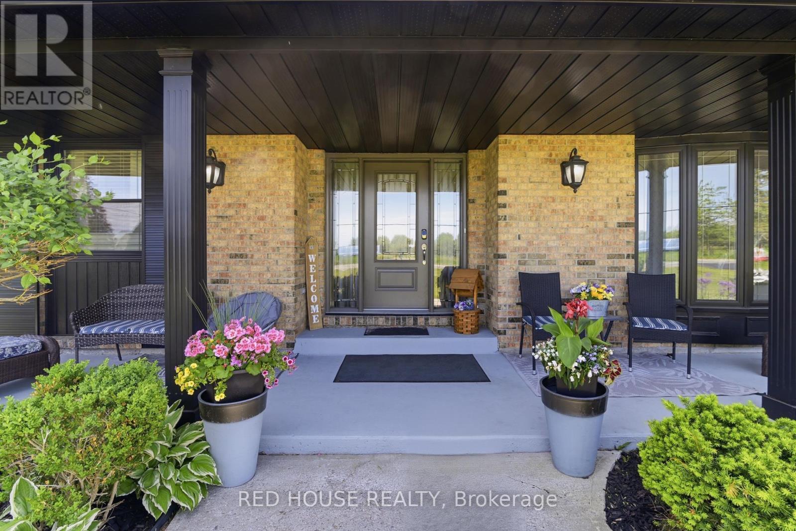 875 Brawley Road W, Whitby, ON