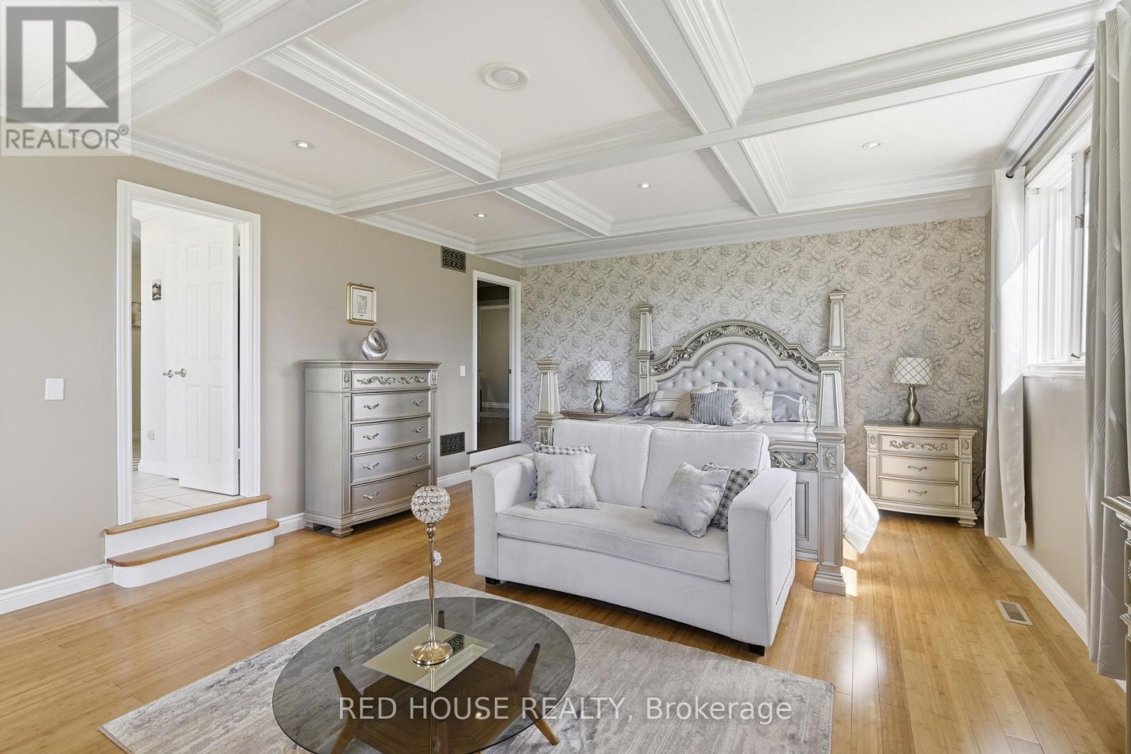 875 Brawley Road W, Whitby, ON