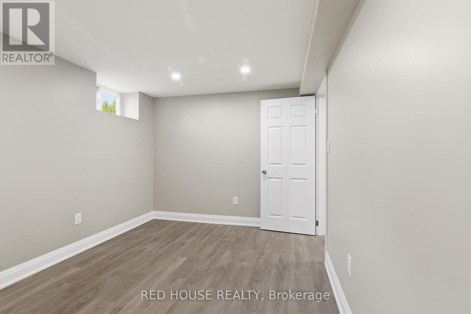 875 Brawley Road W, Whitby, ON