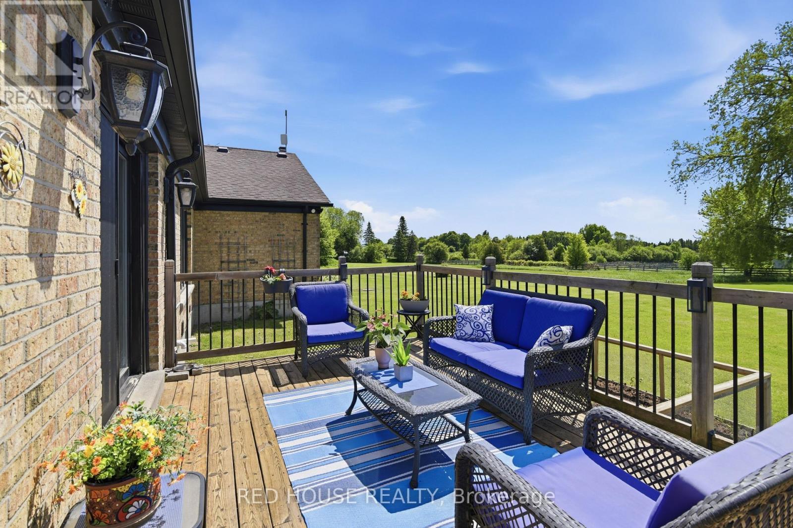 875 Brawley Road W, Whitby, ON