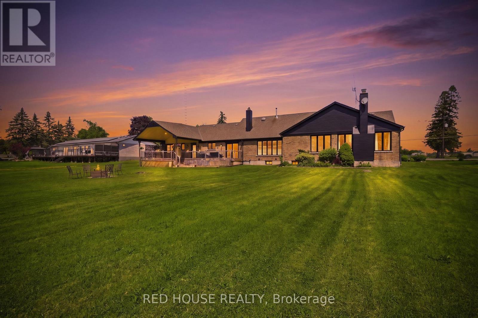 875 Brawley Road W, Whitby, ON