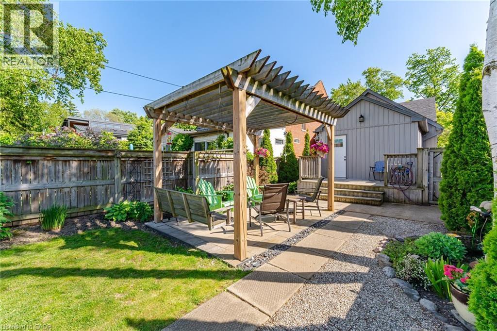 66 Chatham Street, Hamilton, ON - Outdoor