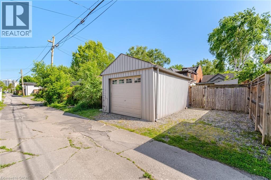 66 Chatham Street, Hamilton, ON - Outdoor