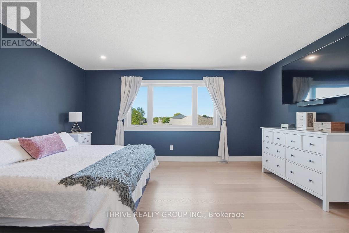 57 Briscoe Crescent, Strathroy-Caradoc (Ne), ON