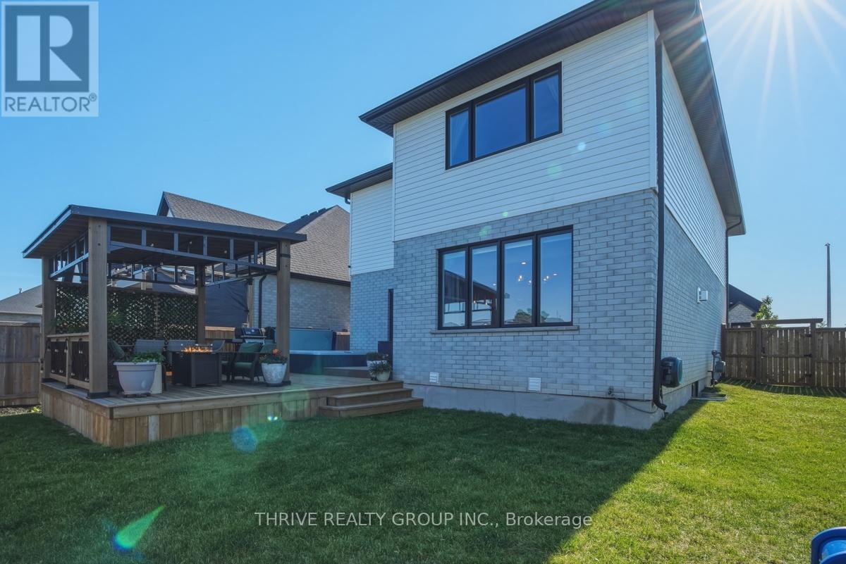 57 Briscoe Crescent, Strathroy-Caradoc (Ne), ON