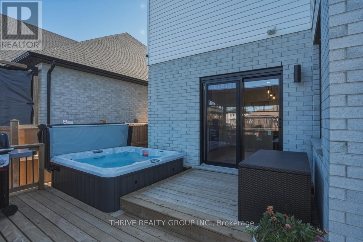 57 Briscoe Crescent, Strathroy-Caradoc (Ne), ON