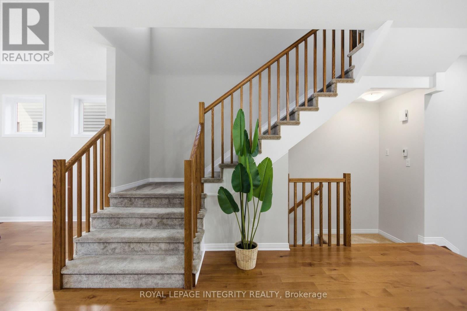 459 Cope Drive, Ottawa, ON - Indoor Photo Showing Other Room