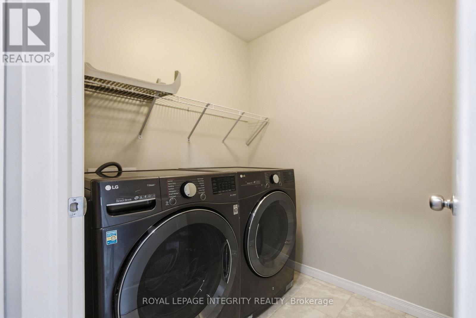 459 Cope Drive, Ottawa, ON - Indoor Photo Showing Laundry Room