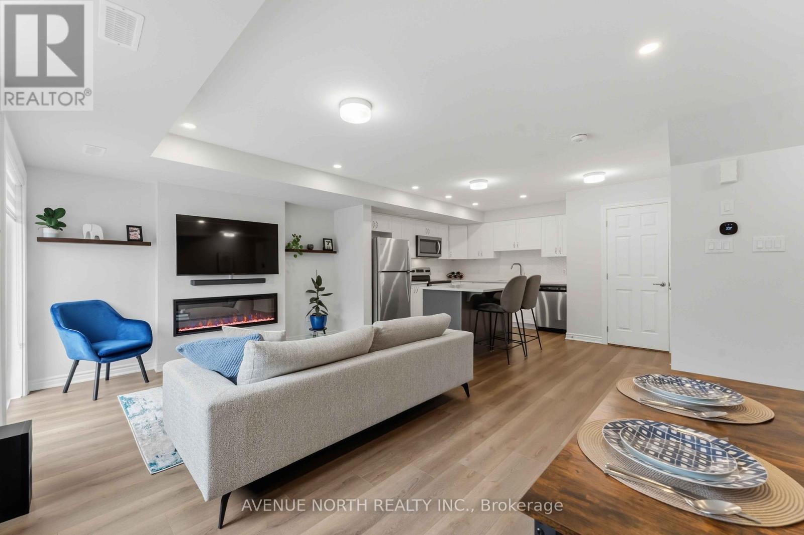 419 Pilot Private, Ottawa, ON