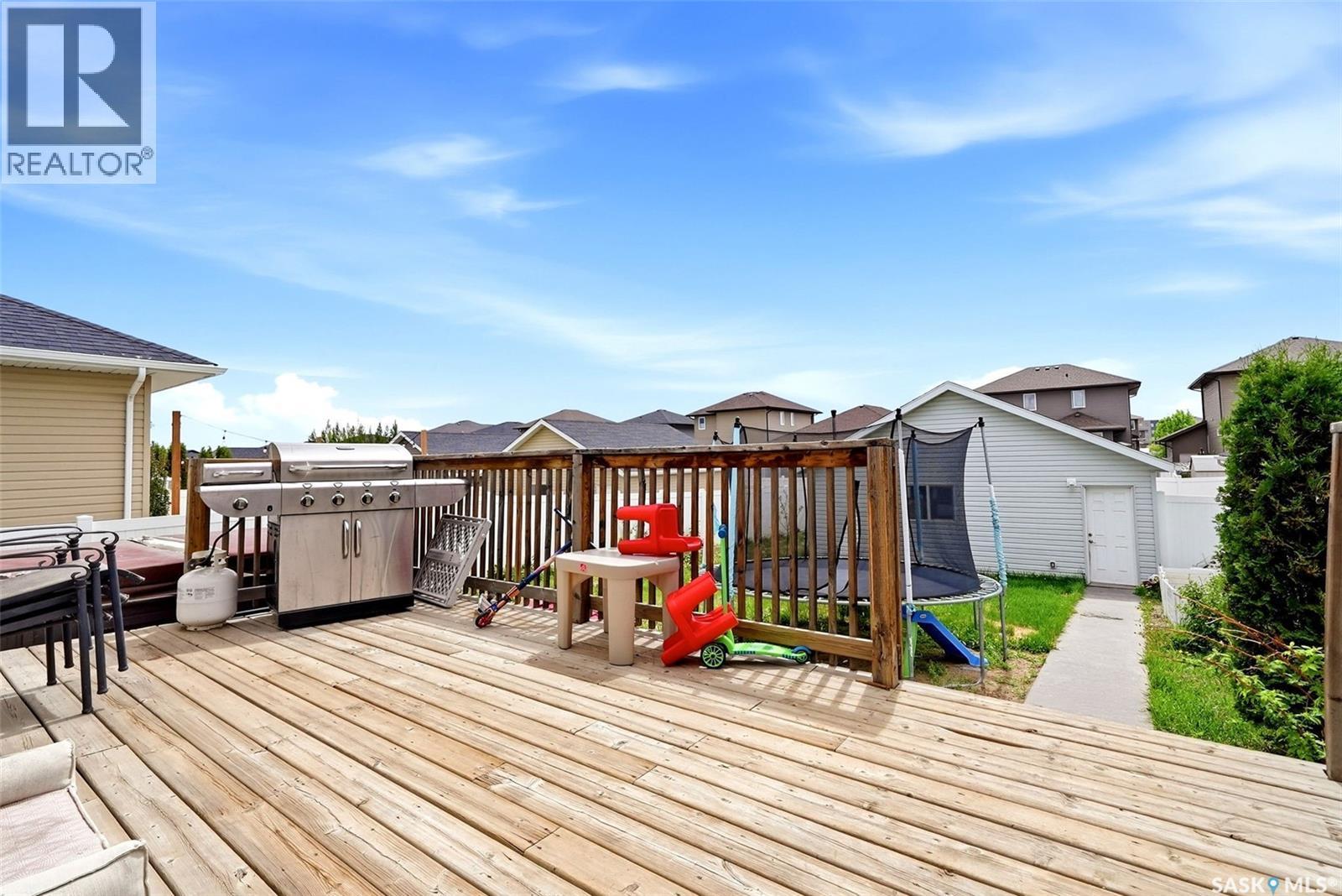 4321 Green Apple Drive E, Regina, SK