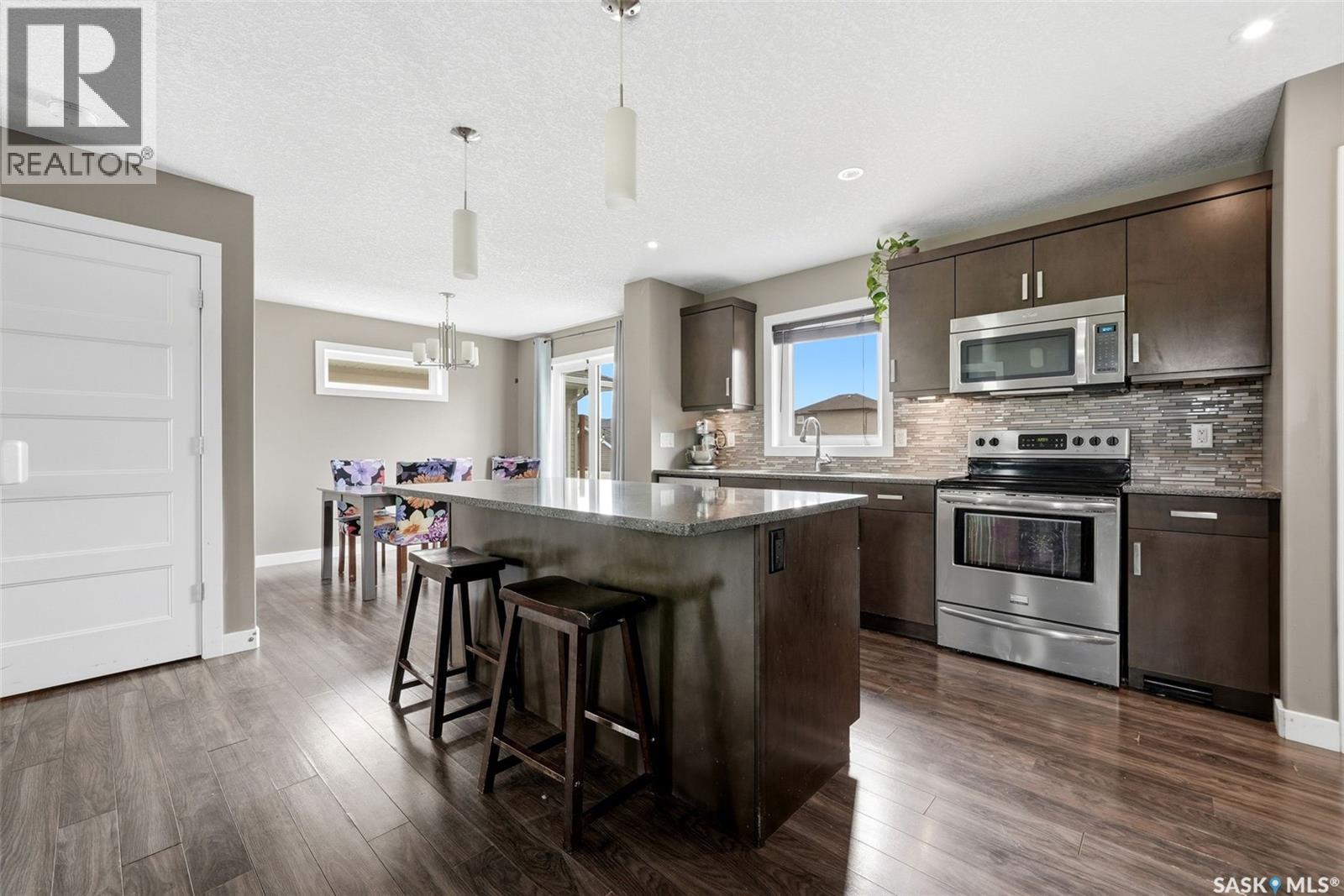 4321 Green Apple Drive E, Regina, SK