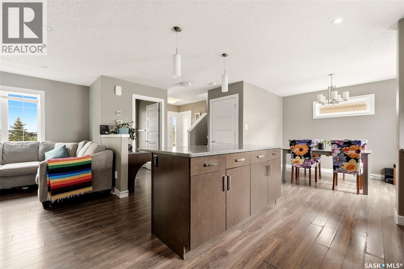 4321 Green Apple Drive E, Regina, SK