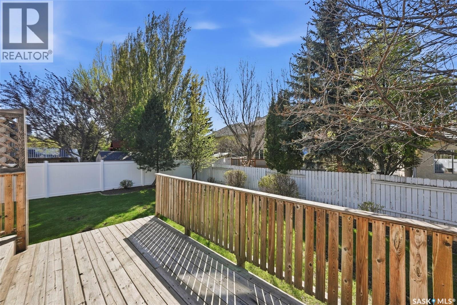 118 Hinitt Place, Saskatoon, SK