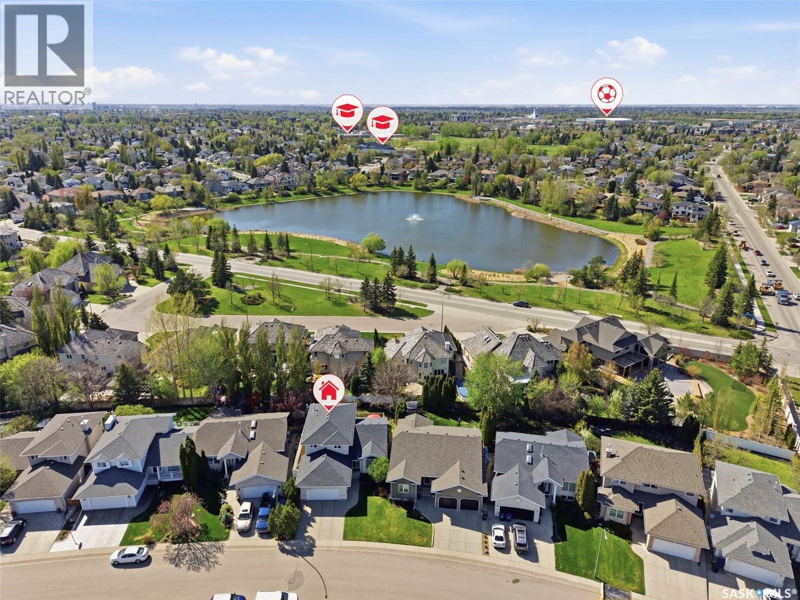 118 Hinitt Place, Saskatoon, SK