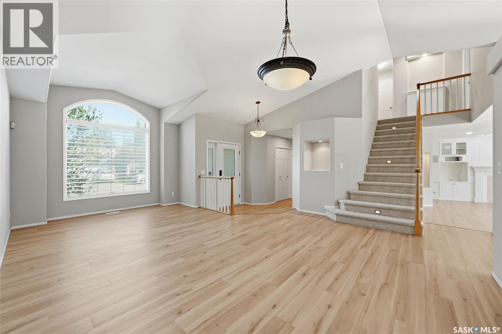 118 Hinitt Place, Saskatoon, SK