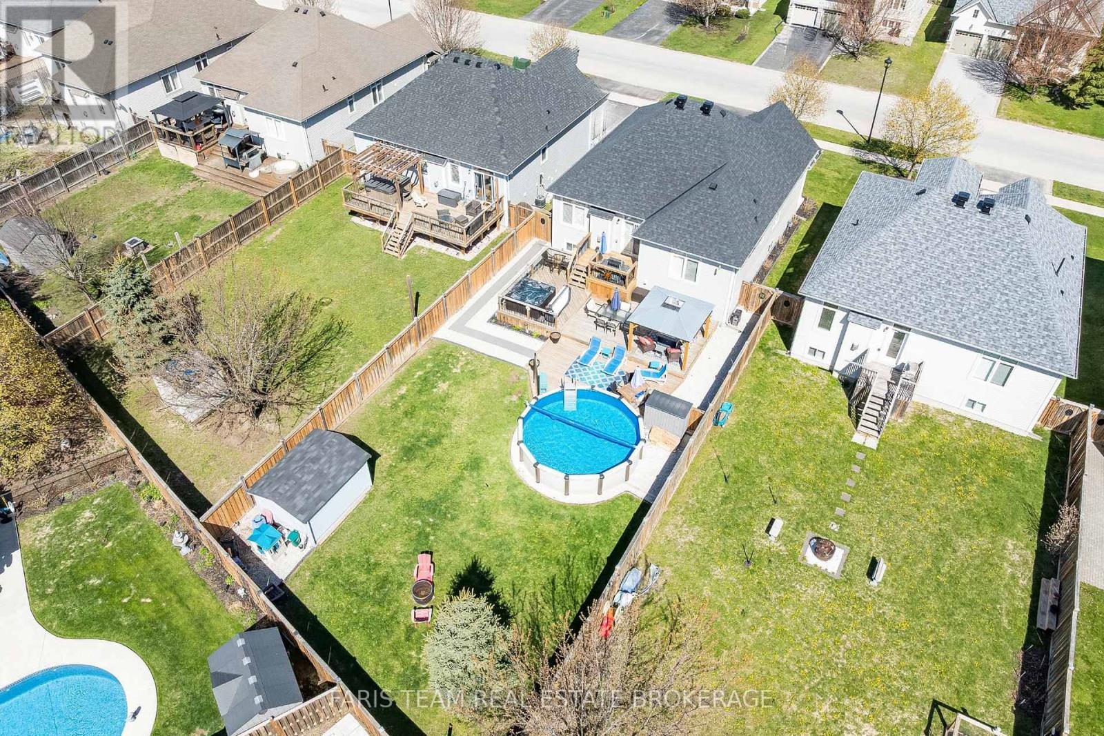 9 Broadpoint Street, Wasaga Beach, ON