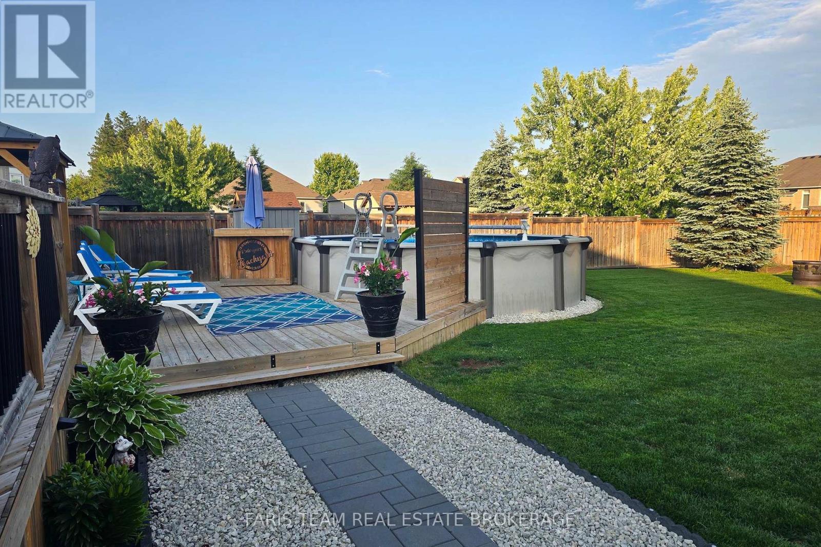 9 Broadpoint Street, Wasaga Beach, ON