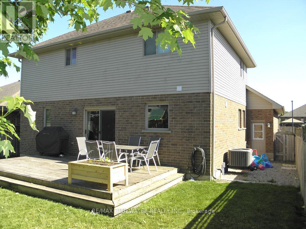 95 Deborah Drive, Strathroy-Caradoc (Ne), ON