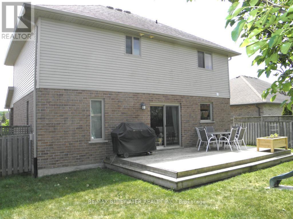 95 Deborah Drive, Strathroy-Caradoc (Ne), ON