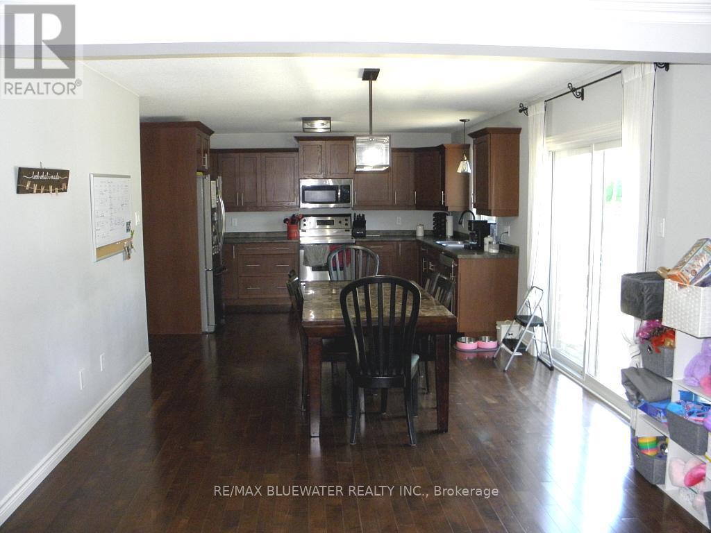 95 Deborah Drive, Strathroy-Caradoc (Ne), ON