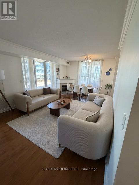 506 - 18 Kenaston Gardens Ne, Toronto, ON