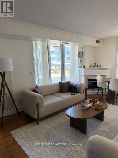 506 - 18 Kenaston Gardens Ne, Toronto, ON