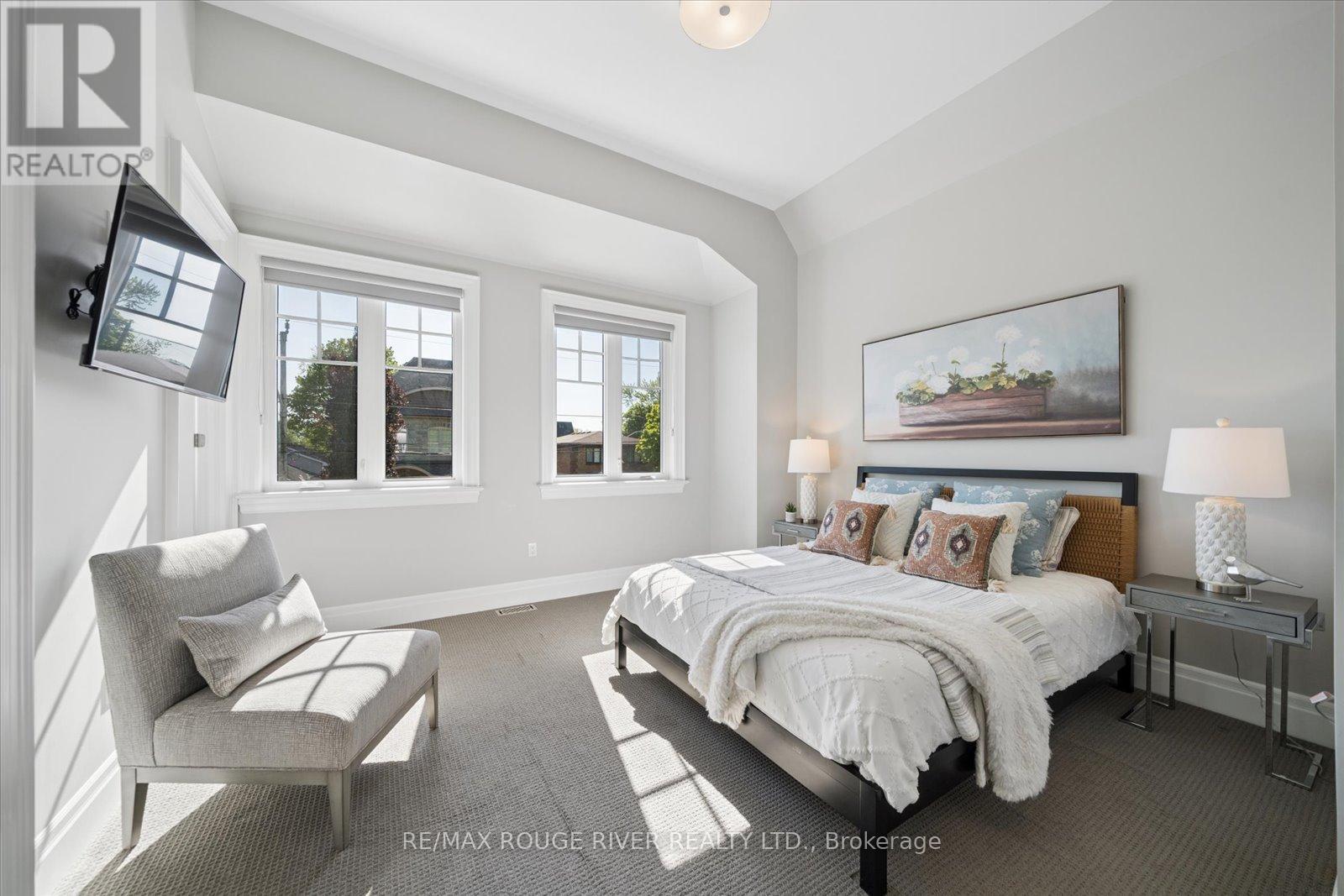 699 Front Road, Pickering, ON
