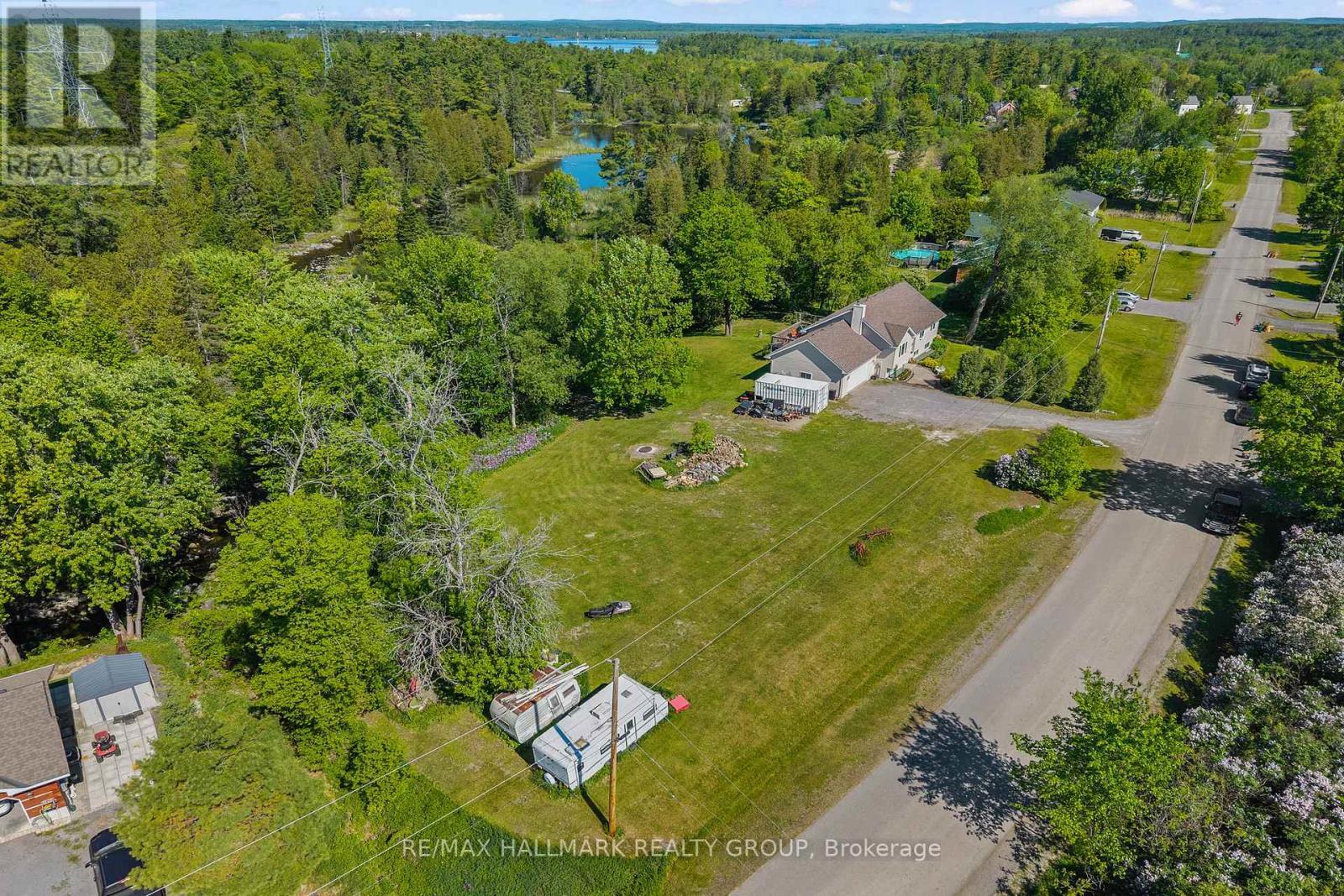 194 Old Pakenham Road, Ottawa, ON