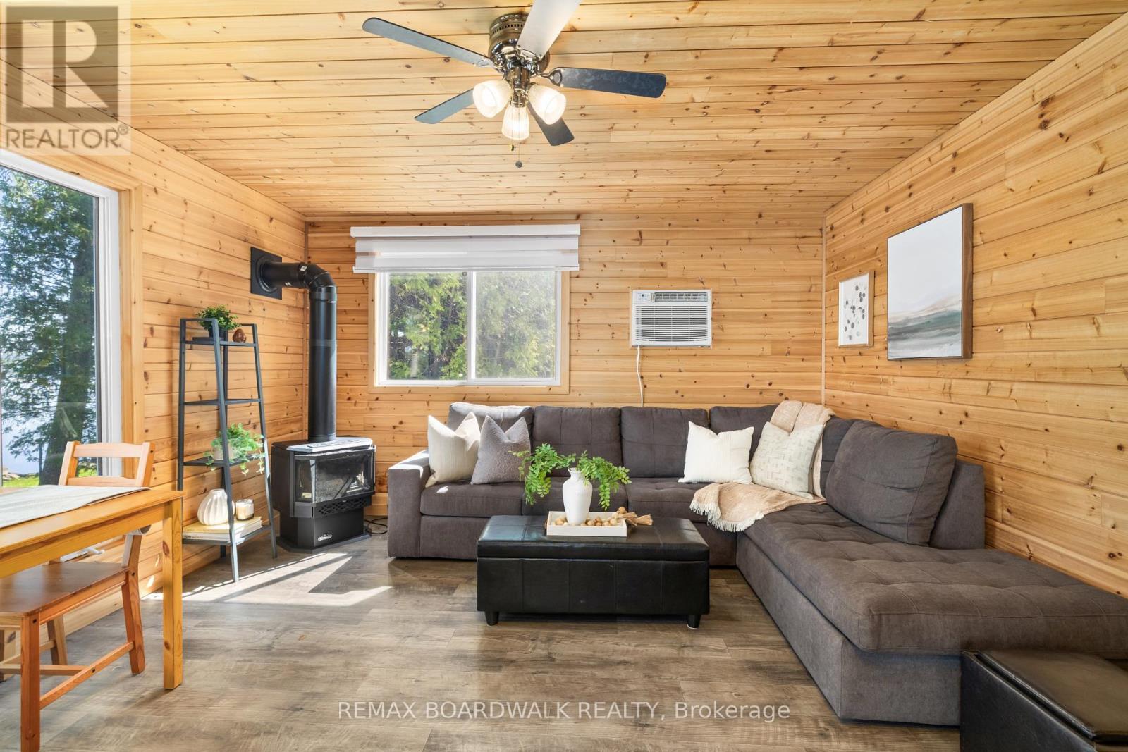 339 Leavoy Lane, Horton, ON