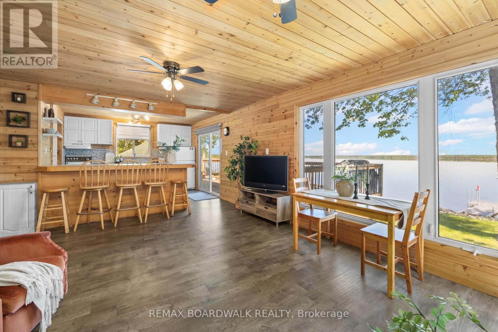 339 Leavoy Lane, Horton, ON
