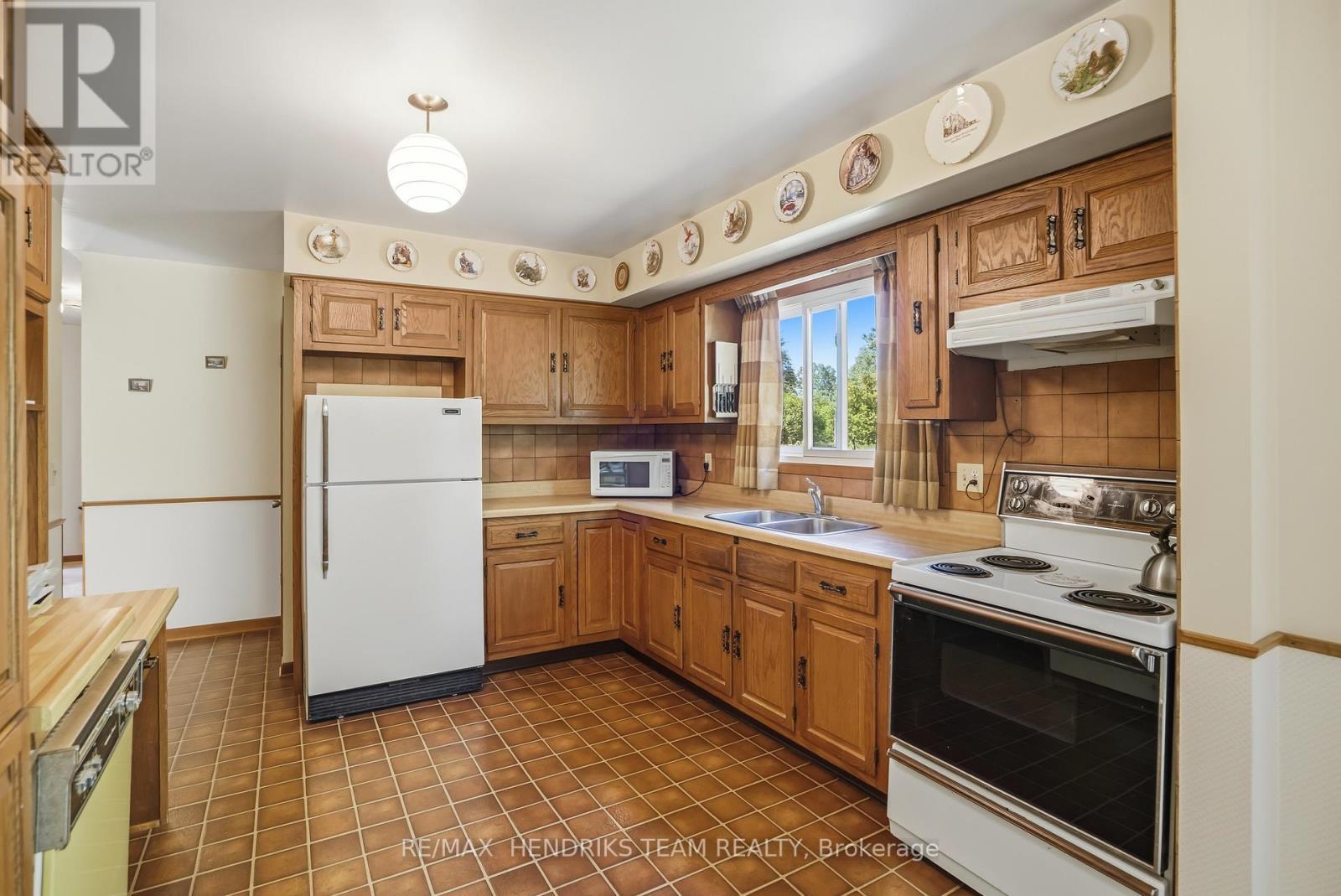 42014 Hwy 3, Wainfleet (Marshville/Winger), ON