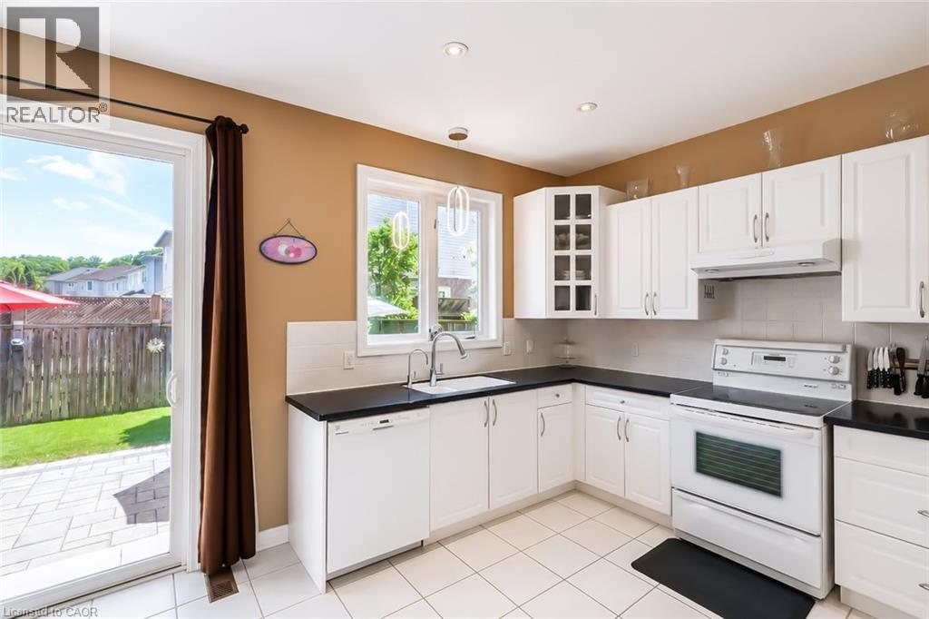 71 Dellgrove Circle, Cambridge, ON