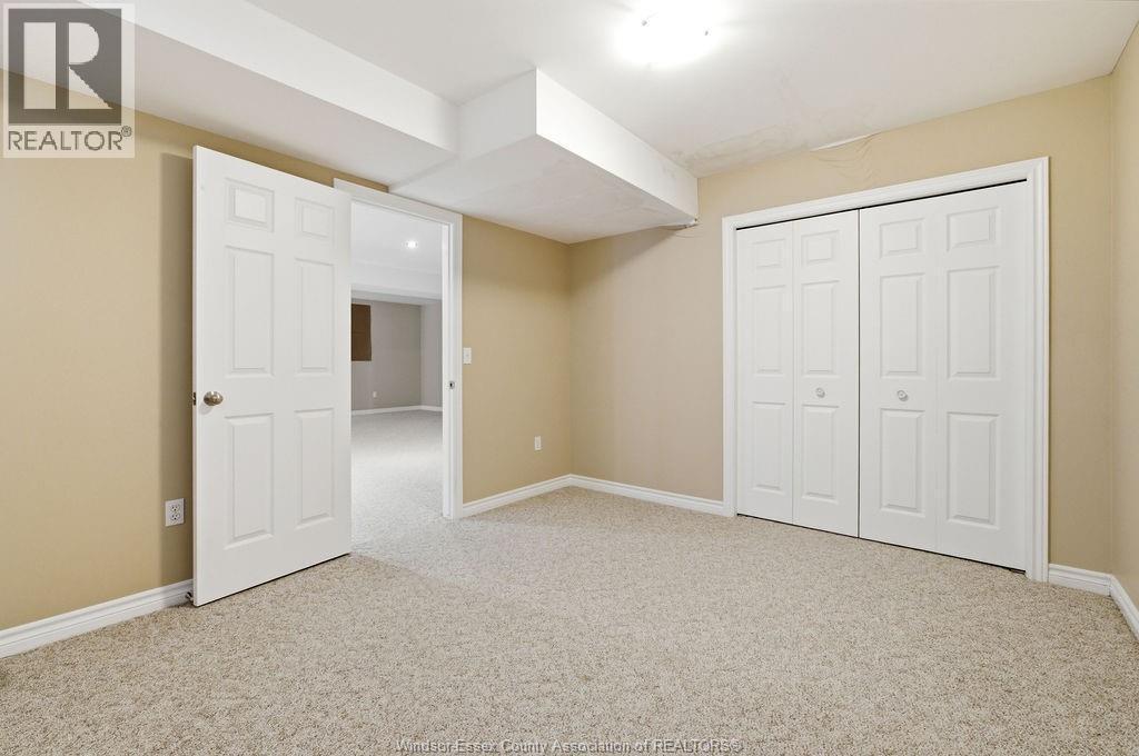 149 Amy Croft Drive, Lakeshore, ON