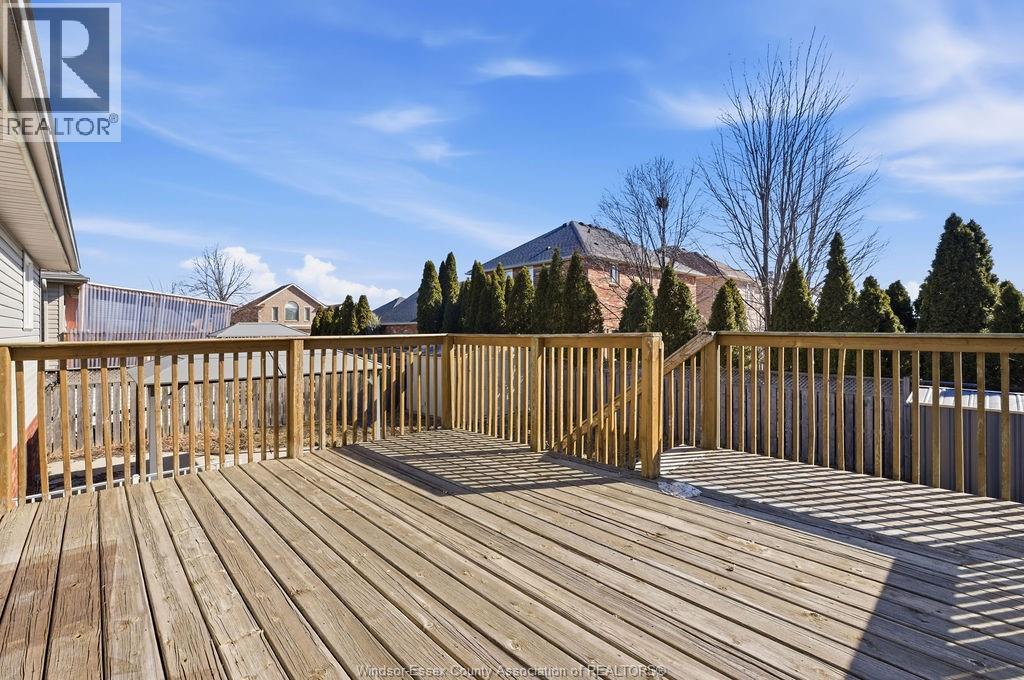 149 Amy Croft Drive, Lakeshore, ON