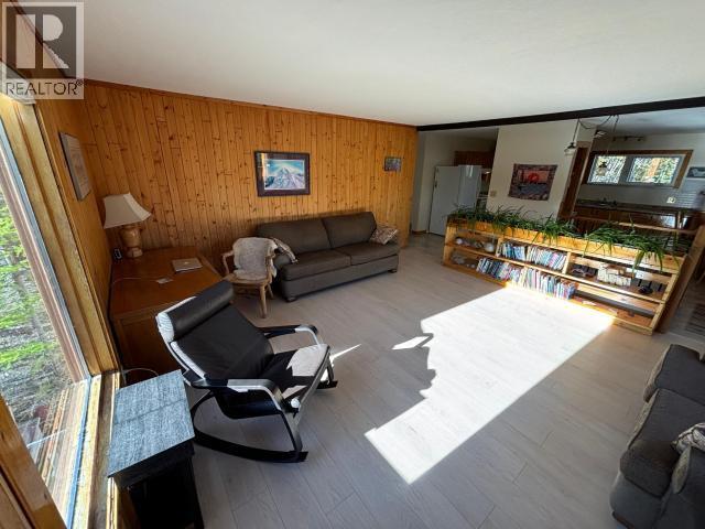 103083 Alaska Highway, Haines Junction, YT