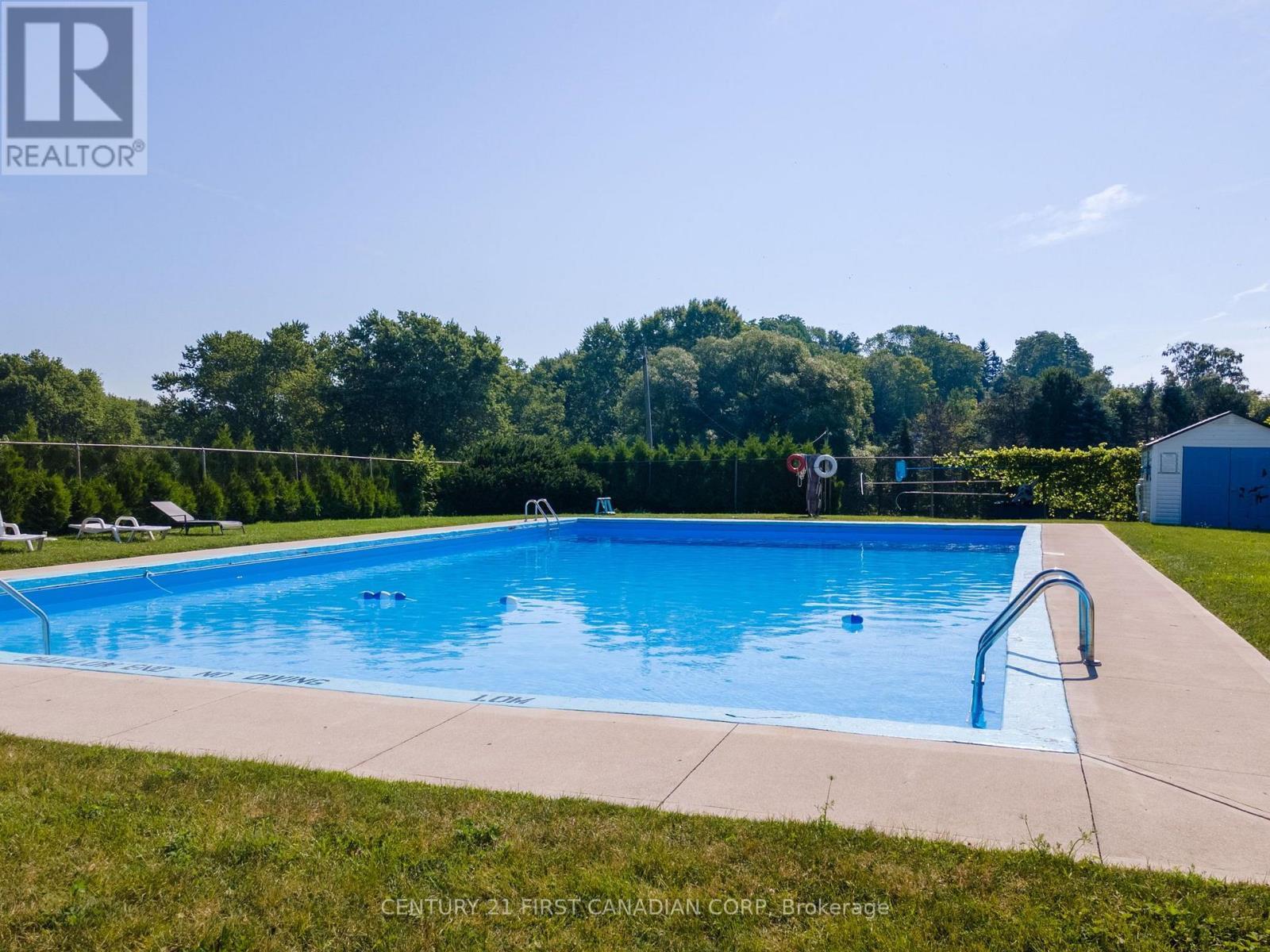 4 - 49075 Dexter Line, Malahide, ON - Outdoor With In Ground Pool