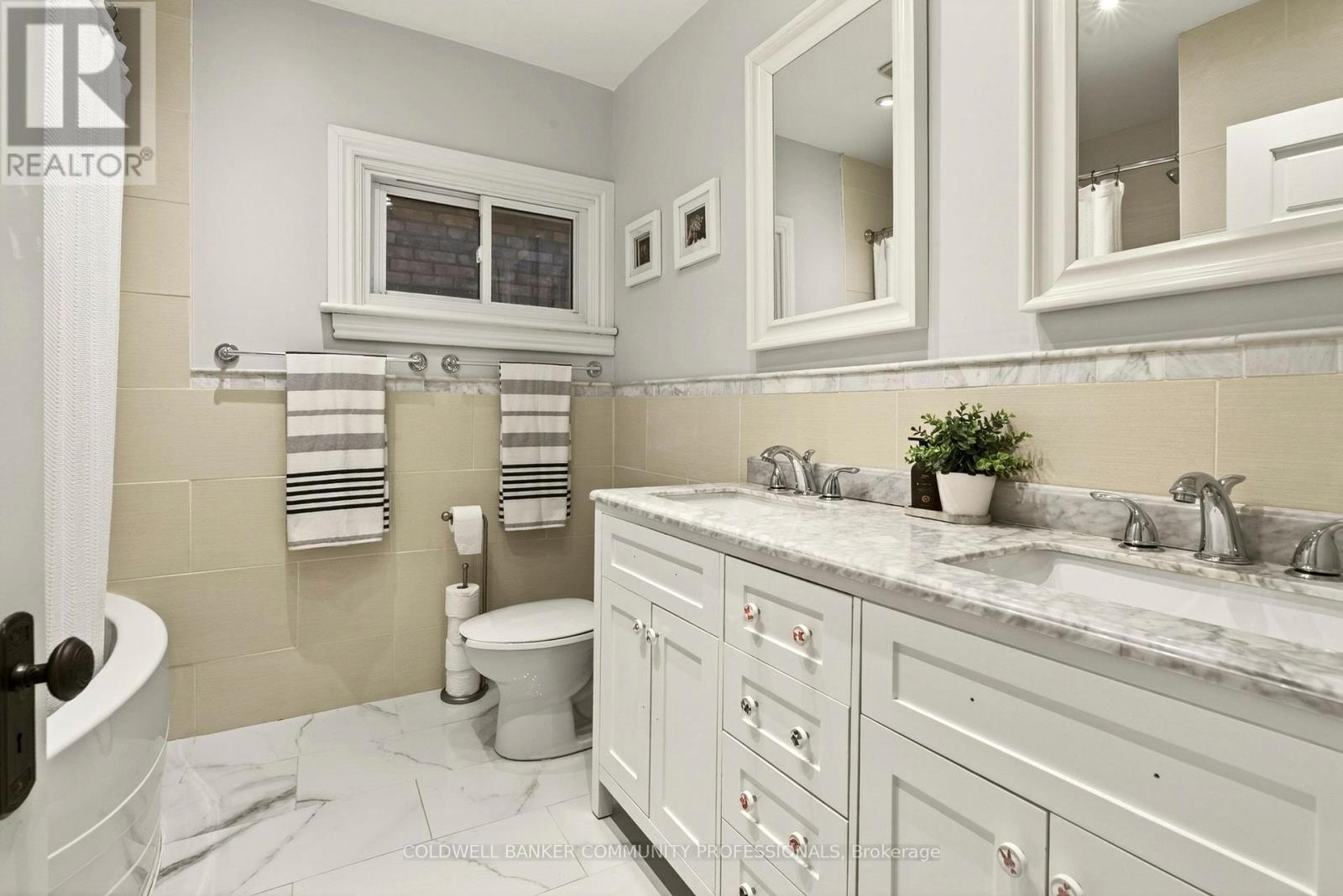 68 Delaware Avenue, Hamilton, ON