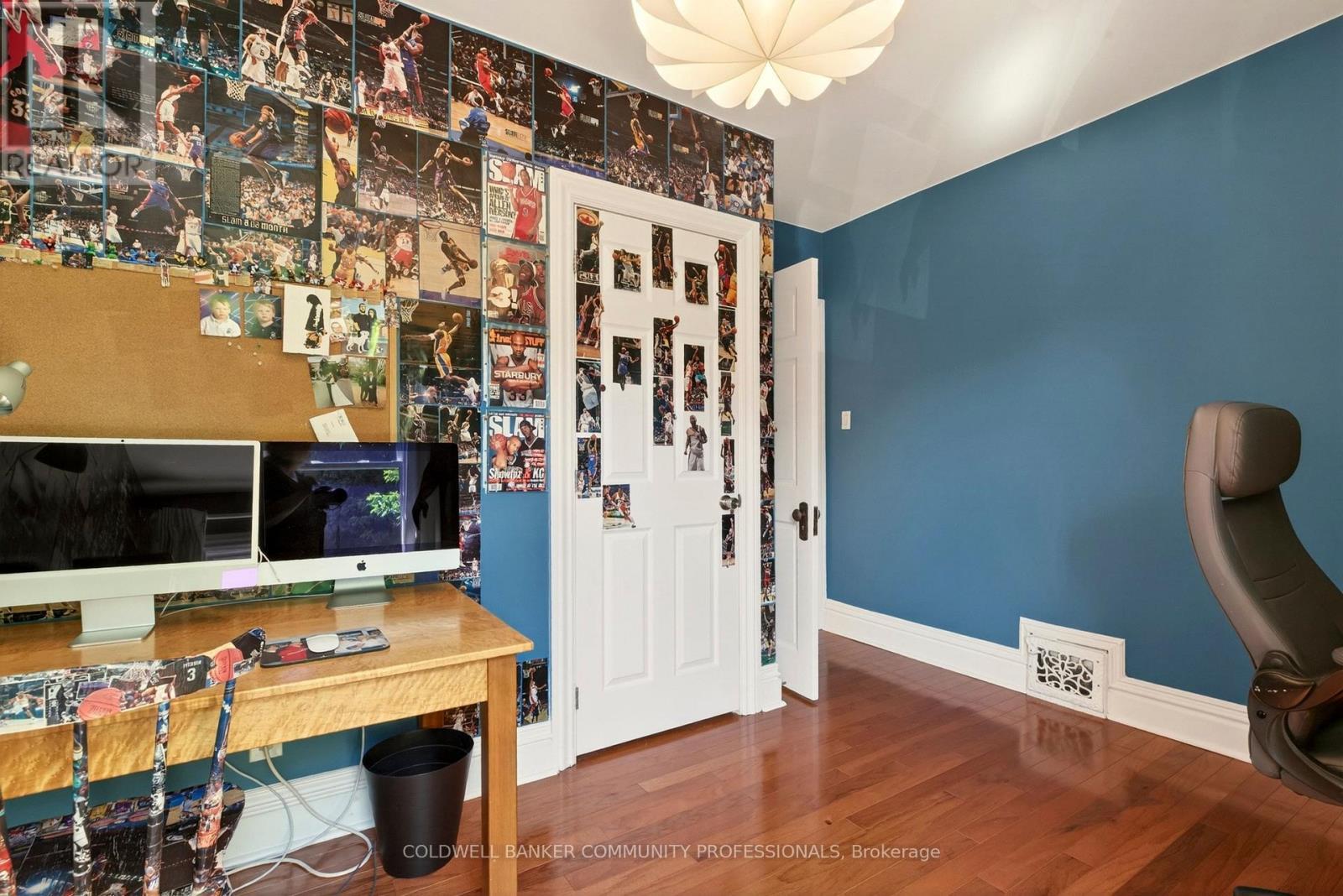 68 Delaware Avenue, Hamilton, ON