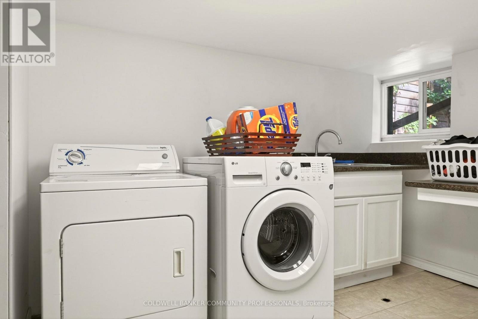 68 Delaware Avenue, Hamilton, ON