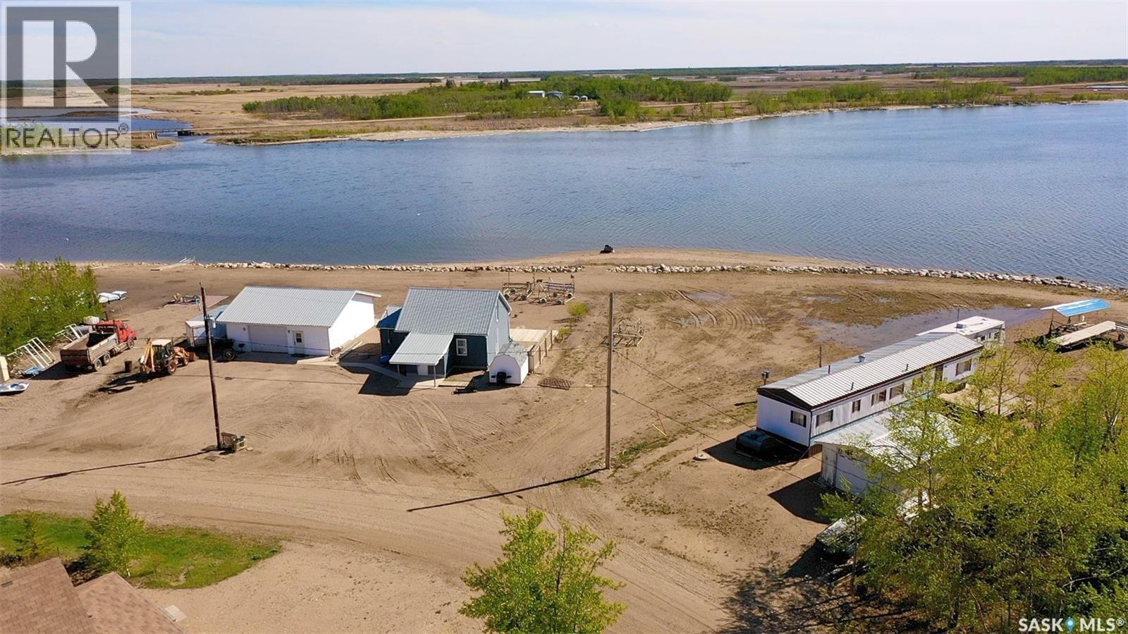 121 Murray Crescent, Fishing Lake, SK