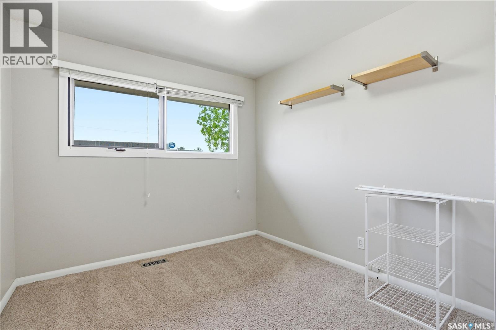 1710 Drinkle Street, Saskatoon, SK