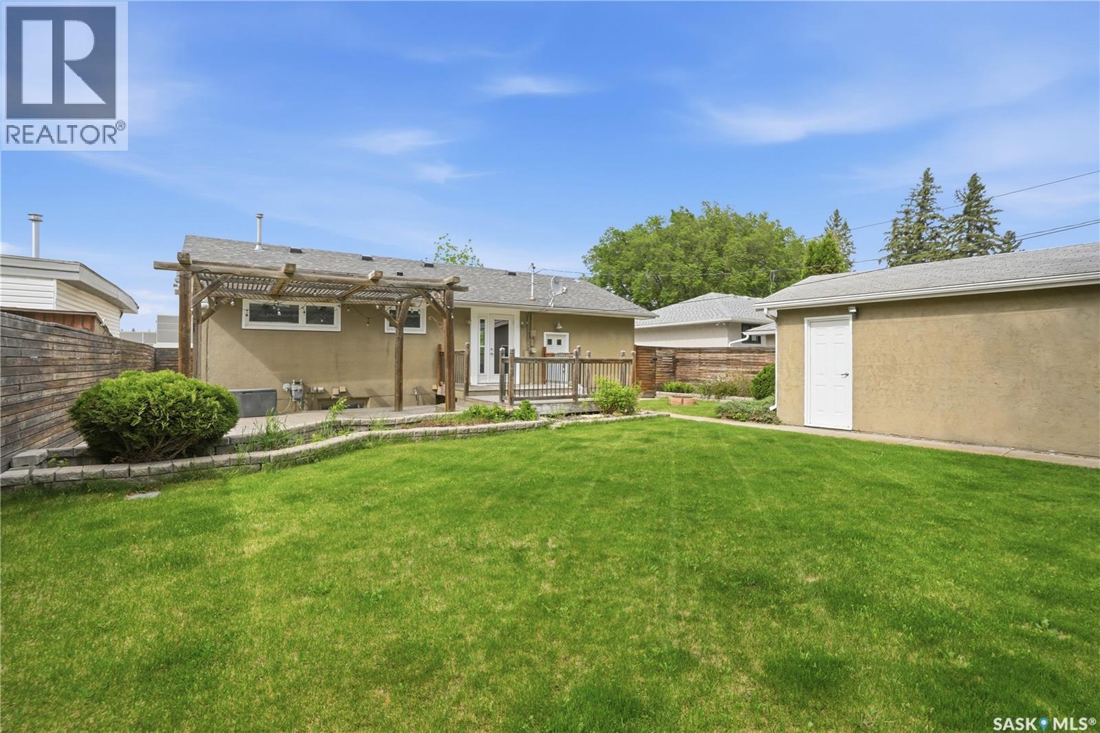1710 Drinkle Street, Saskatoon, SK