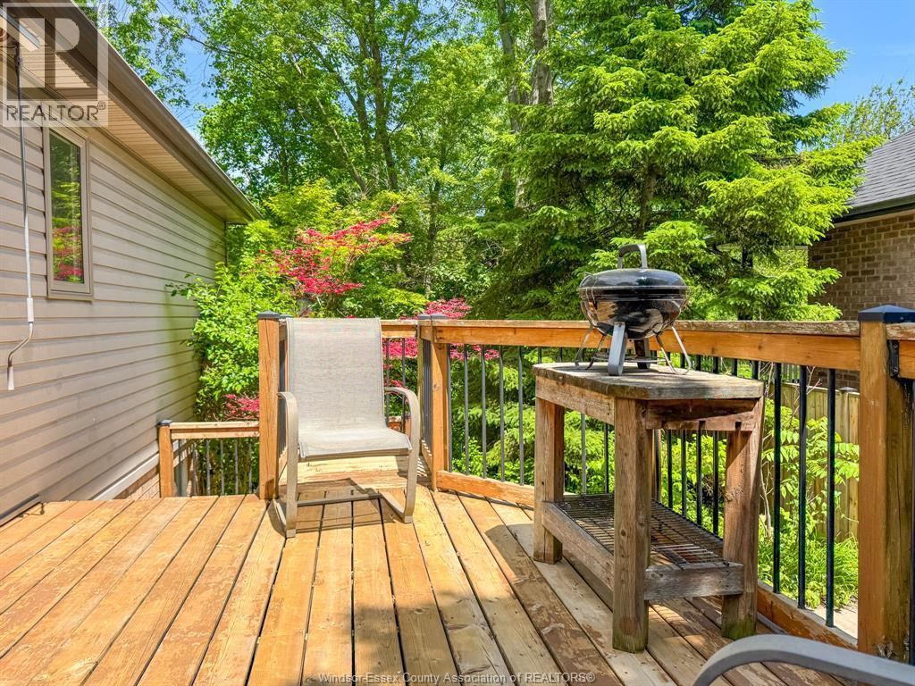 1950 Randolph, Windsor, ON - Outdoor With Deck Patio Veranda