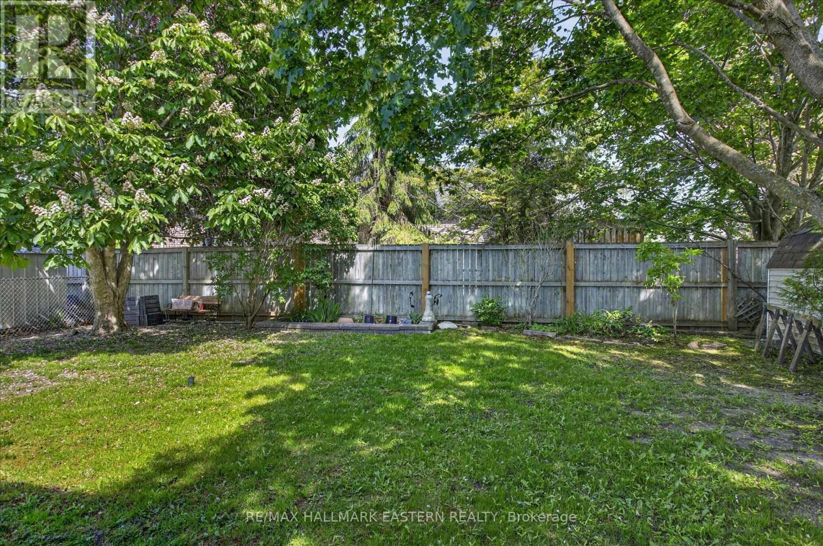 Fenced backyard - 890 Chapel Road, Peterborough (Ashburnham Ward 4), ON