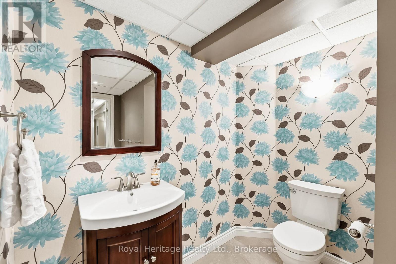2 Cortland Way, Brighton, ON