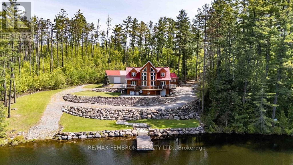 208 Red Fox Trail, Head, Clara And Maria, ON