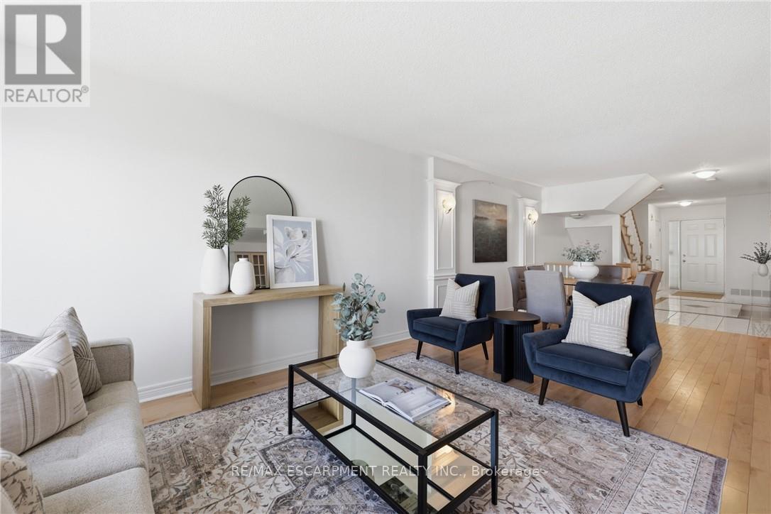 6 - 85 Edgewater Drive, Hamilton, ON