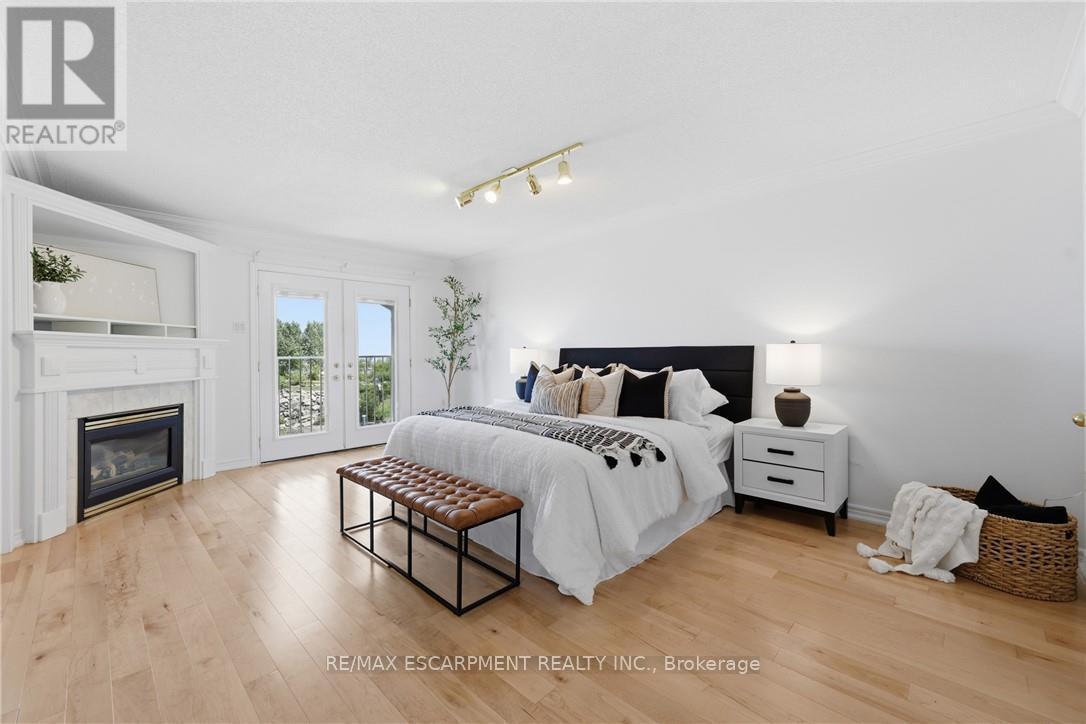 6 - 85 Edgewater Drive, Hamilton, ON