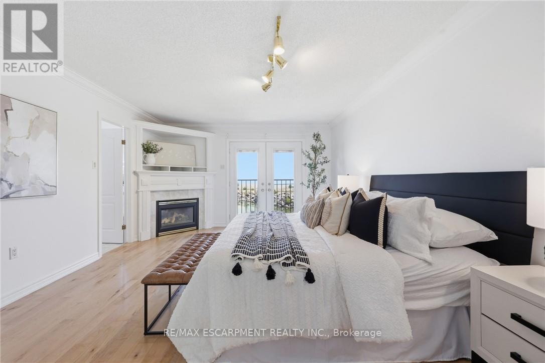 6 - 85 Edgewater Drive, Hamilton, ON
