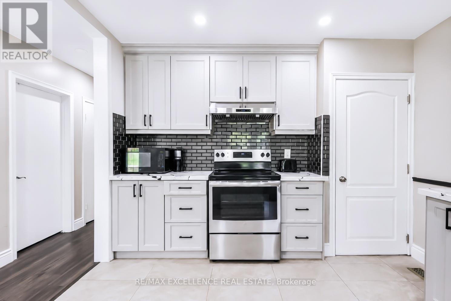 35 Siebert Avenue, Kitchener, ON